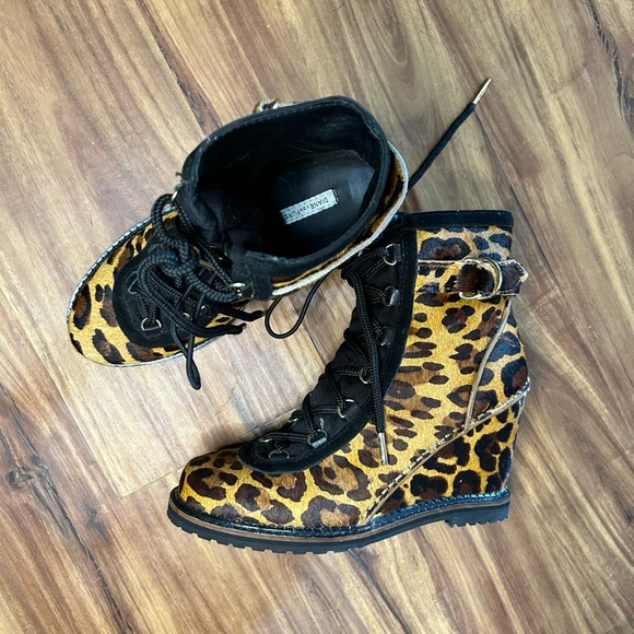 Diane Von Furstenberg Fur wedges NWT - Picture 4 of 7